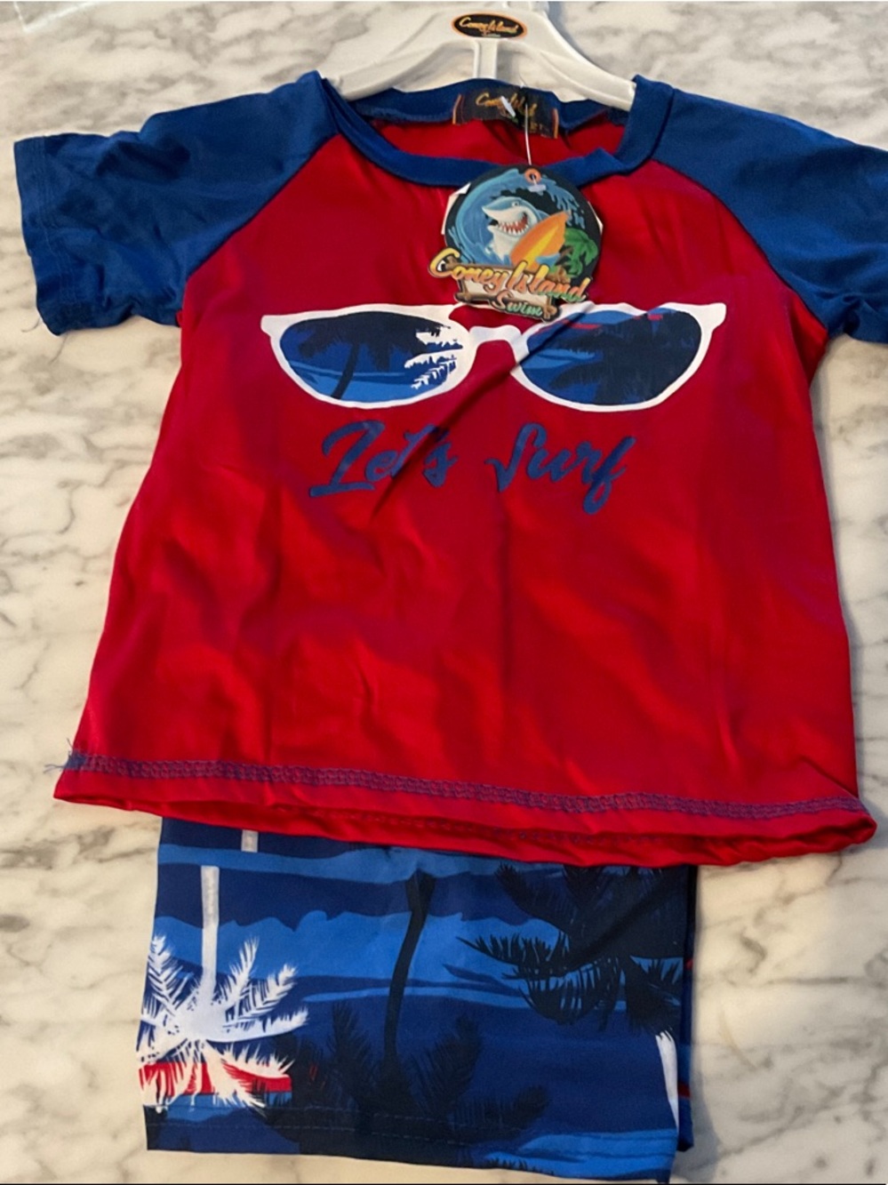 Kids Red & Blue 'Let's Surf' Rashguard Set